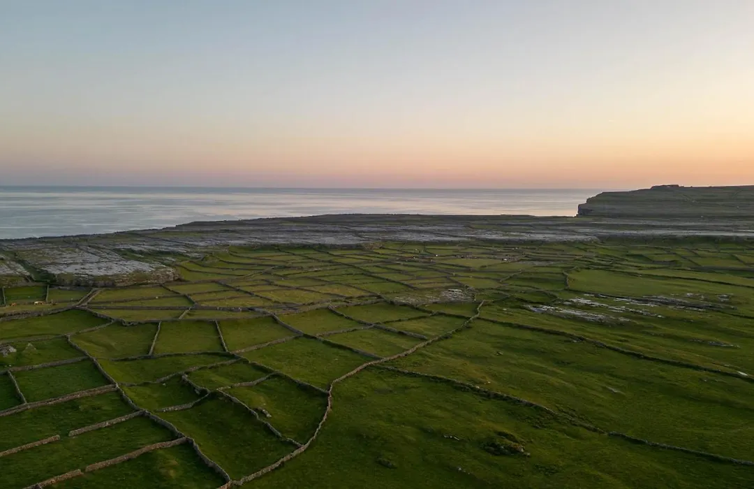 Aran Walkers Lodge-1
